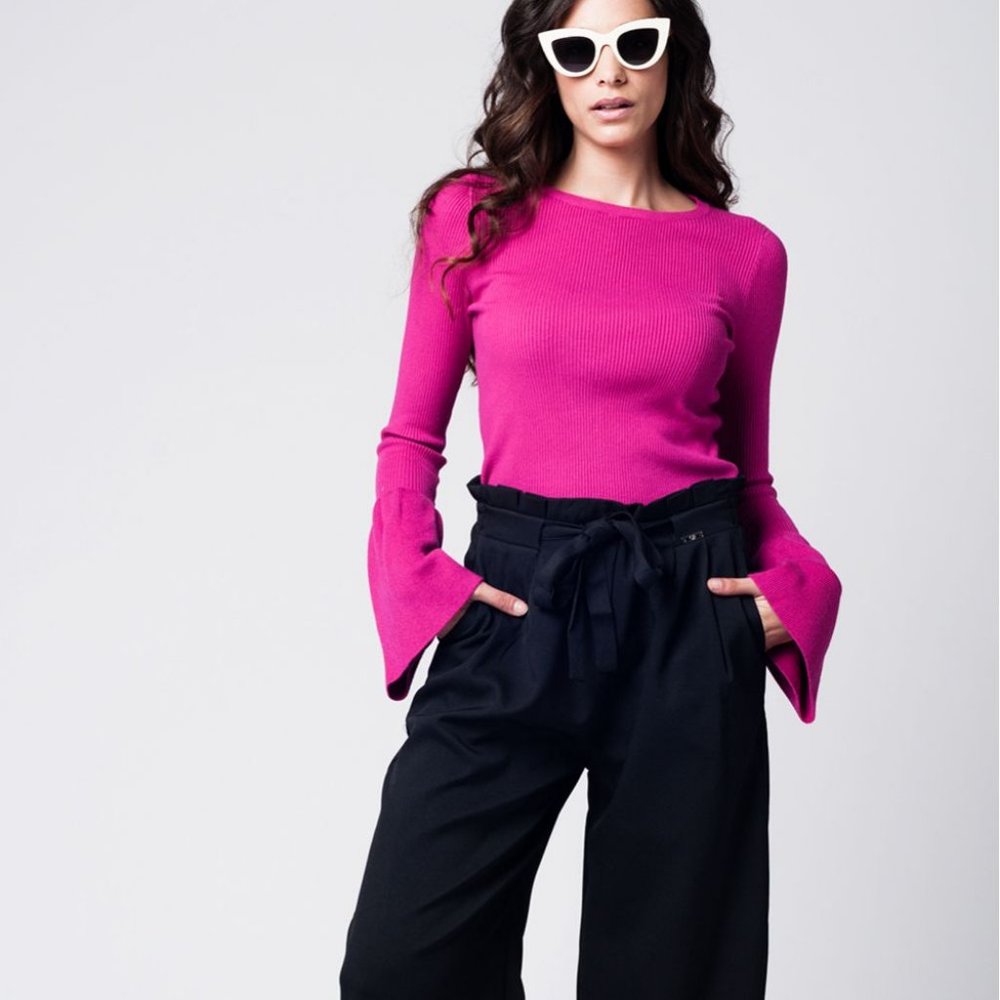 Q2 Fuschia Fine Knit Bell Sleeve